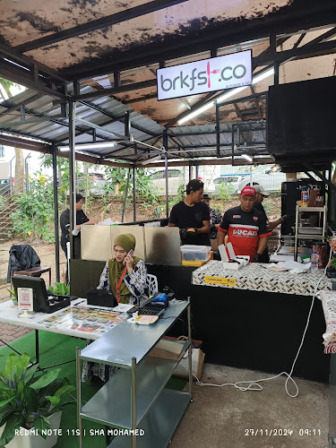 2, Jalan Sultan Salahuddin Abdul Aziz Shah 9/6, Seksyen 9, 40100 Shah Alam, Selangor