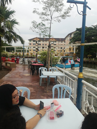 100, Jalan Kenanga 3/26, Kampung Morten, 75300 Melaka