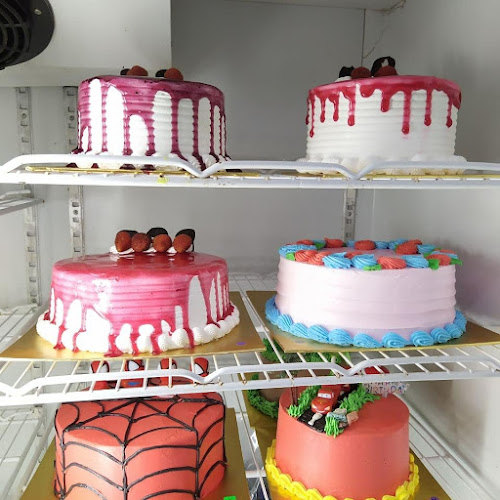 Dnialicious Cake House Pasir Panjang