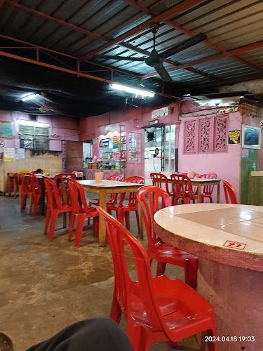 Opinii despre Restoran Selera Sri Merbau în Kuala Terengganu - Gastronomi dan perhotelan