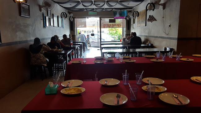 Asam Pedas Muar D Su Muo - Gastronomi dan perhotelan