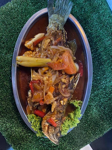 Kedai Makan Tepi Jalan - Kuala Terengganu