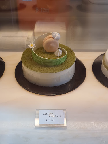 Dolce - Gastronomi dan perhotelan