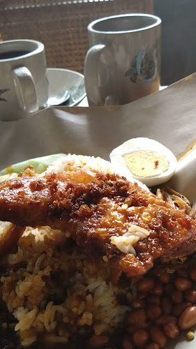 Comentarii opinii despre Peanuts Anchovies @ Jalan Tun Jugah