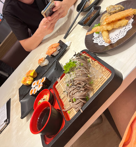 Comentarii opinii despre Sushi Hiro SS2