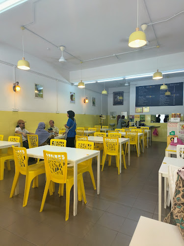 Opinii despre Restoran D'nenas în Shah Alam - Gastronomi dan perhotelan