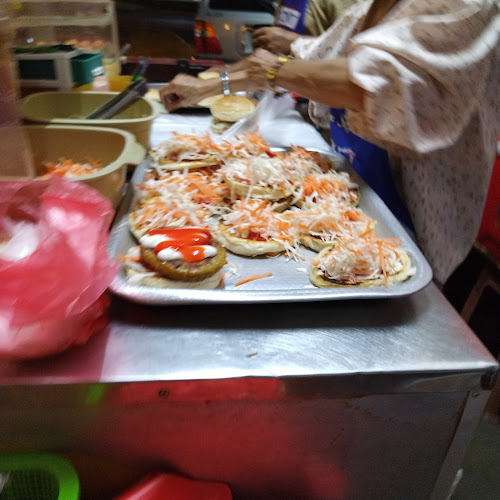 Ady burger - Gastronomi dan perhotelan