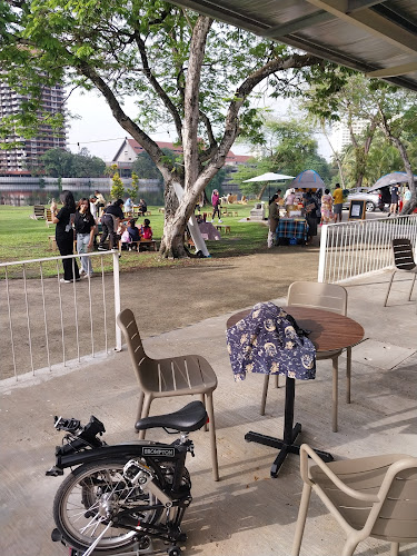 Tomo Tomo Café (Subang Parc) - Gastronomi dan perhotelan