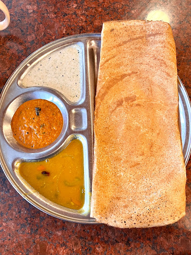 Opinii despre Sri Grand City Restaurant & Catering în Petaling Jaya - Gastronomi dan perhotelan