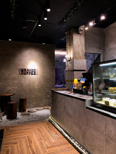 Grande coffee, 2852, Jalan Ismail, Bandar Kota Bharu, 15000 Kota Bharu, Kelantan