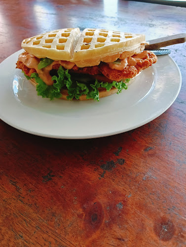 Opinii despre LAKSA CUCOQ FITRI & MEE UDANG KARA,WESTERN FOOD în Simpang - Gastronomi dan perhotelan