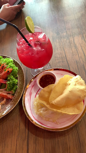 Comentarii opinii despre Ashhryshoshedap