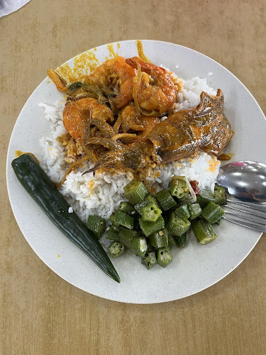Opinii despre Restoran Deen Berjaya (Kari Kepala Ikan) Port Dickson în Port Dickson - Gastronomi dan perhotelan
