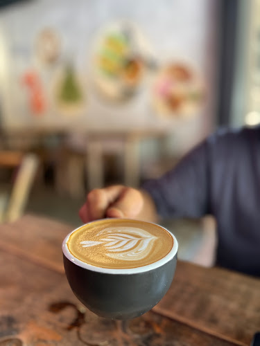 Kueh Cafe Seksyen 13 - Gastronomi dan perhotelan