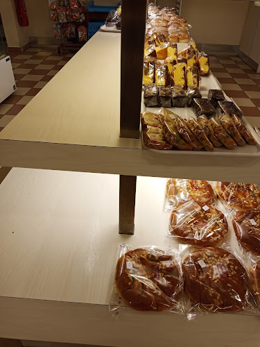 Comentarii opinii despre Kedai Kek Berry