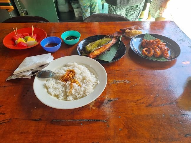 Kak Jat Ikan Bakar (Gerai No. 3) - Kuala Lumpur