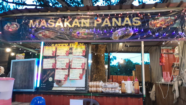 Opinii despre Warung Masakan Panas Madu Sayang în Kuala Lipis - Gastronomi dan perhotelan