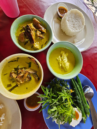 Comentarii opinii despre Raja Salai Kampung Sungai Kandis