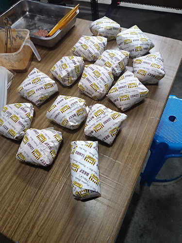 Comentarii opinii despre Kedai Burger Fateh Leleh