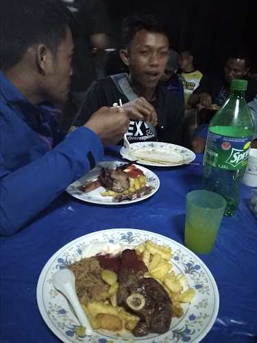 Comentarii opinii despre Kamparado Cafe