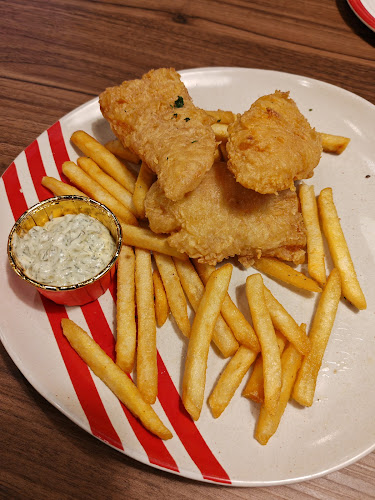 G203A 205/206, Ground Floor, 1 Utama Shopping Centre, 1, Lebuh Bandar Utama, Bandar Utama, 47800 Petaling Jaya, Selangor