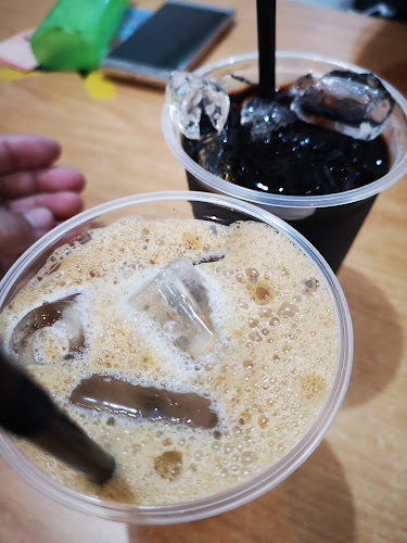 Kafe Little Nam Yeong • 小南洋茶室