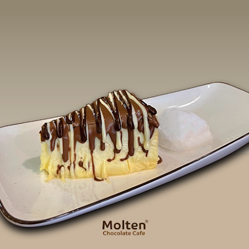 Opinii despre Molten Chocolate Cafe Dataran Pahlawan în Melaka - Gastronomi dan perhotelan