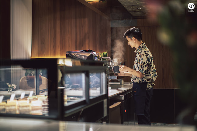 Flow Coffee - Gastronomi dan perhotelan