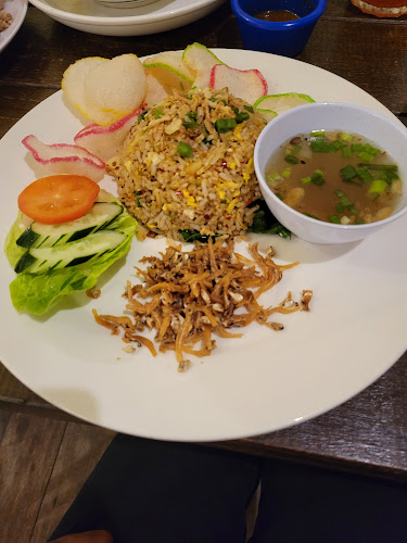 Comentarii opinii despre Karat Cafe