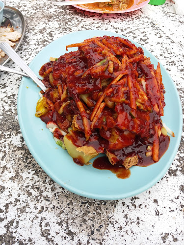 Kompleks Makanan Medan Renong Padang Kota Lama - George Town