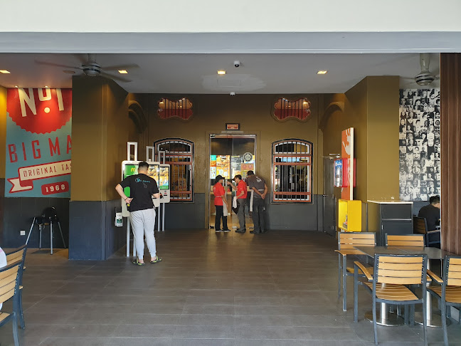 McDonald's Birch House DT