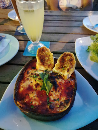 Toscani's Wine & Dine Cafe - Gastronomi dan perhotelan