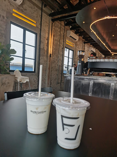 Opinii despre Frank Laurent Coffee Roasters (12C Alor Setar) în Alor Setar - Gastronomi dan perhotelan