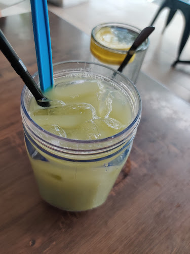 Comentarii opinii despre Dayang Sarawak Corner Cafe