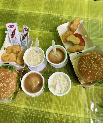 Lot F1 & F2, 1st Floor, Lotus's Manjung ( Seri Manjung, Perak ), Lot 16051, Mukim, 32000 Sitiawan, Perak