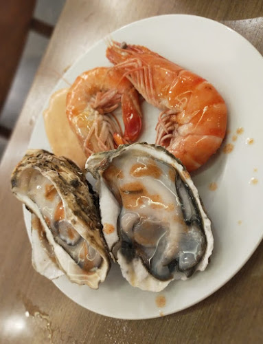 Opinii despre Utara Coffee House în Petaling Jaya - Gastronomi dan perhotelan