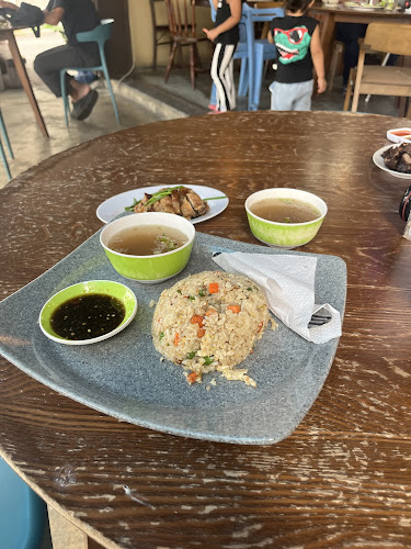 Cafe Nasi Ayam Fuziah Bazar Bulat 1980