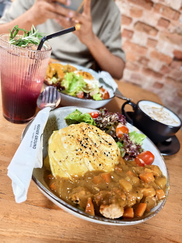 Comentarii opinii despre Higher Ground