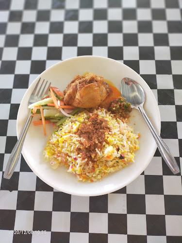 Comentarii opinii despre Warung Murah Rezeki