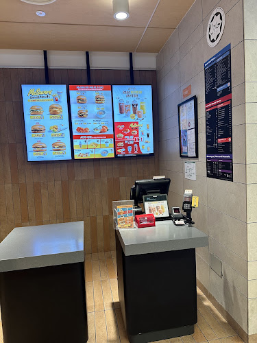 McDonald's Educity JB DT - Gastronomi dan perhotelan