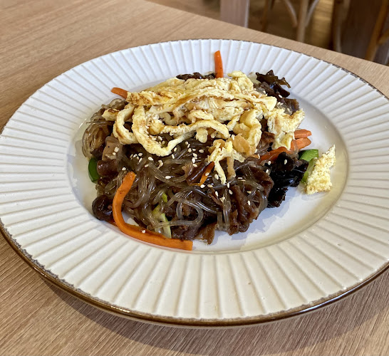 Lot 20, First Floor (Corner Unit Lorong Damai Point, Jalan Damai, Luyang Commercial Centre, 88300 Kota Kinabalu, Sabah