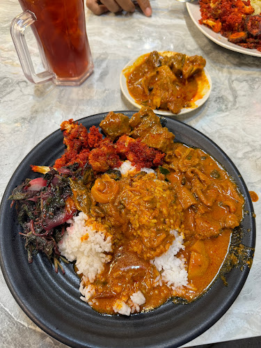 Opinii despre Al Aly maju restaurant în Johor Bahru - Gastronomi dan perhotelan