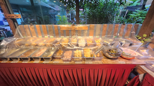 Comentarii opinii despre Bijan Cafe Yong Tau Foo