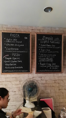 Opinii despre Simple Cafe And Treats în Ipoh - Gastronomi dan perhotelan