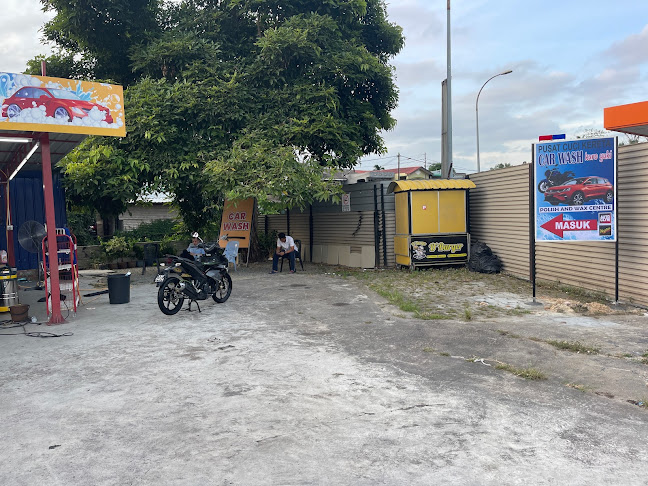 Kuro Yuki Carwash - Gastronomi dan perhotelan