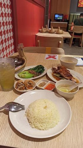 Opinii despre The Chicken Rice Shop în Kuching - Gastronomi dan perhotelan