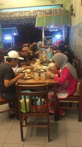 Opinii despre Restoran Halimah Tomyam în Sitiawan - Gastronomi dan perhotelan