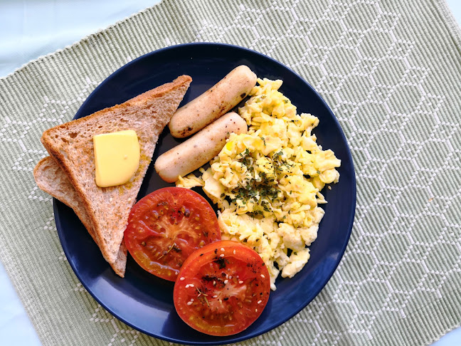 Comentarii opinii despre Eggxcite Cafe