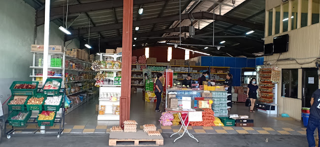 Kb Frozen & Trading Sdn. Bhd. - Gastronomi dan perhotelan