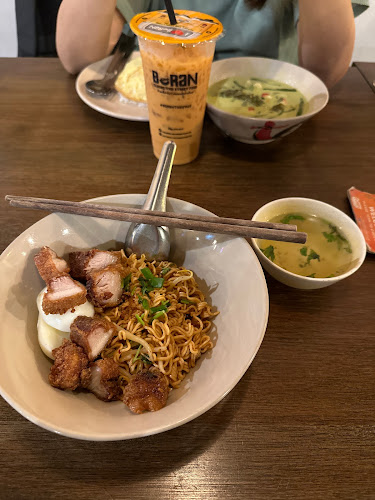 25 G, Jalan 21/11a, Sea Park, 46300 Petaling Jaya, Selangor